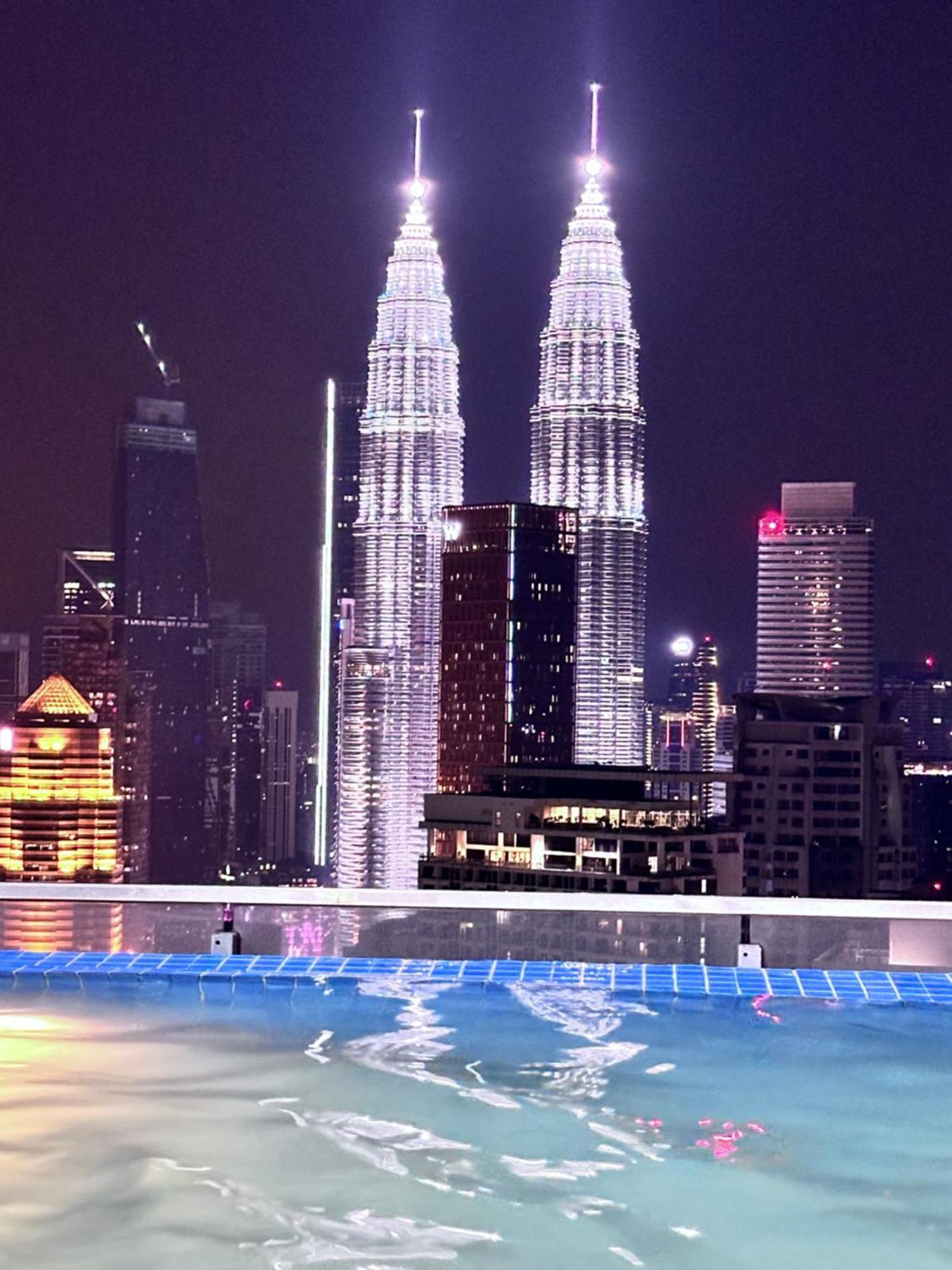 The Luxe Infinitum Klcc By Kl Malaysia Appartement Kuala Lumpur Buitenkant foto