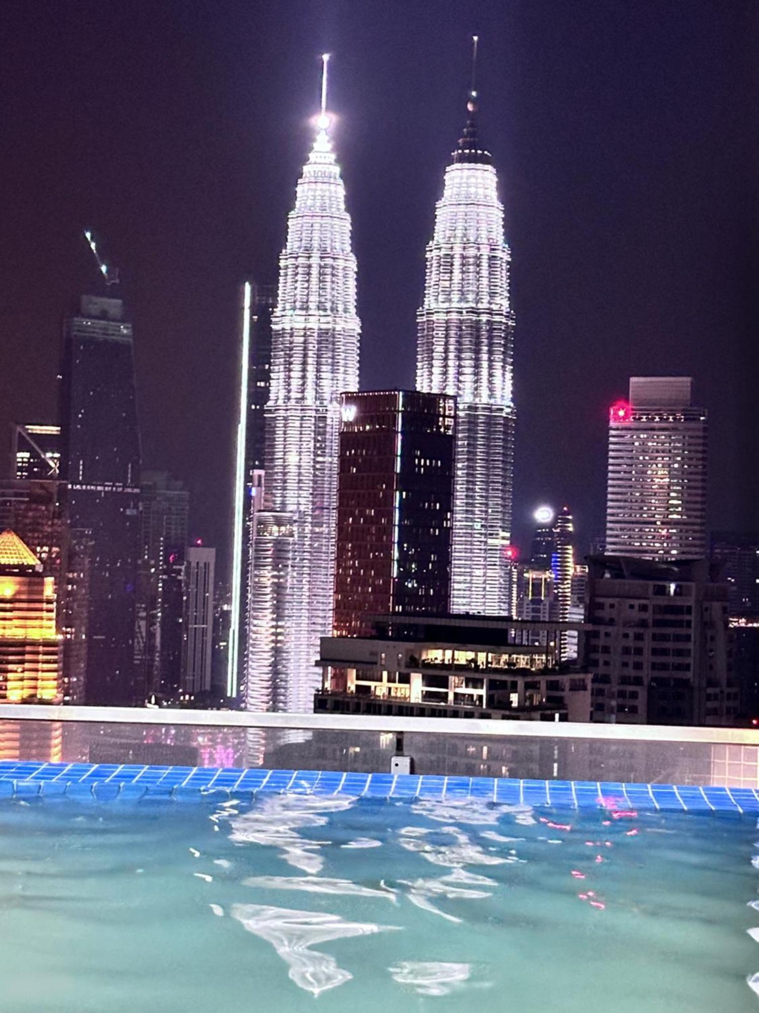 The Luxe Infinitum Klcc By Kl Malaysia Appartement Kuala Lumpur Buitenkant foto