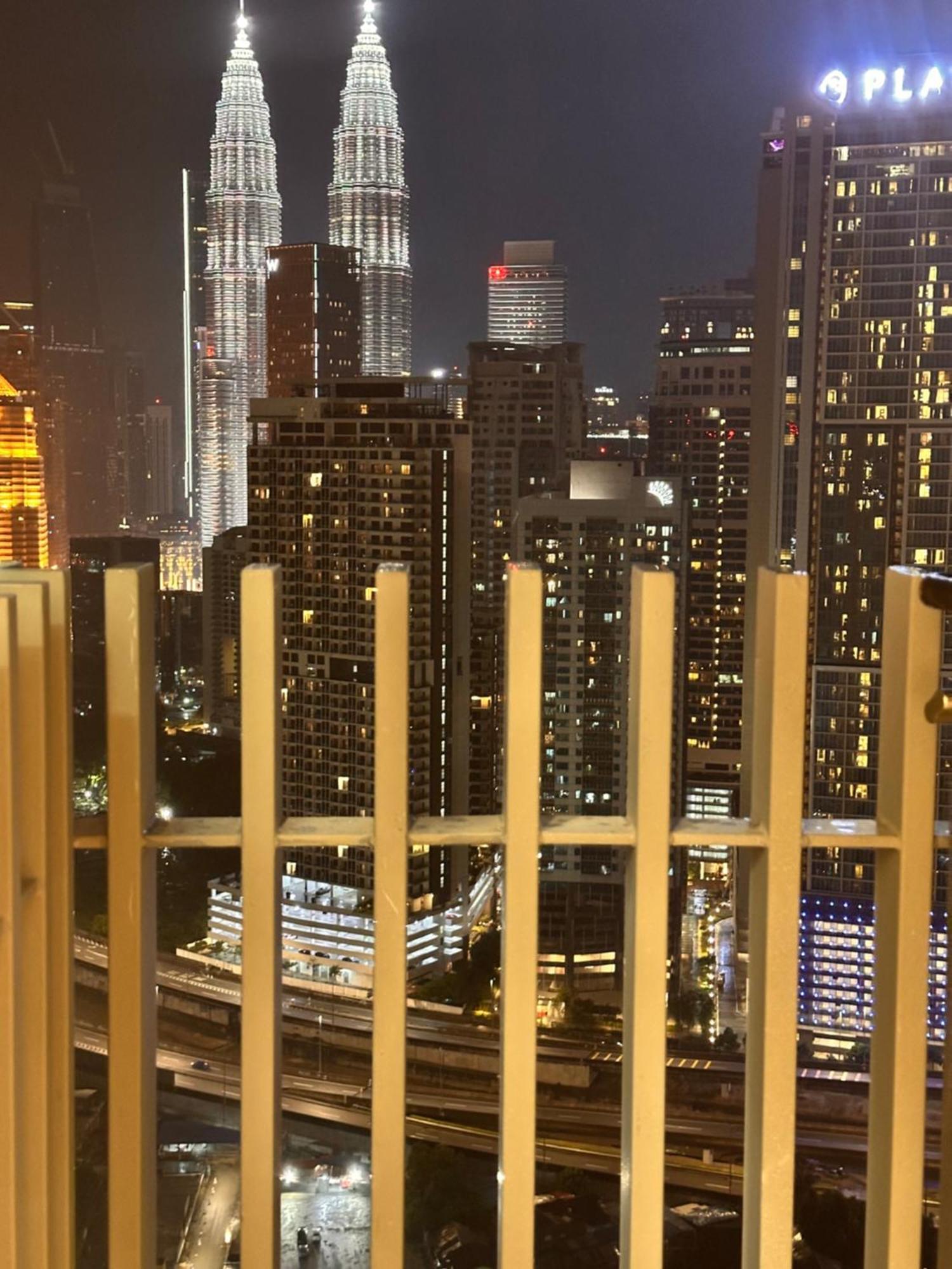 The Luxe Infinitum Klcc By Kl Malaysia Appartement Kuala Lumpur Buitenkant foto