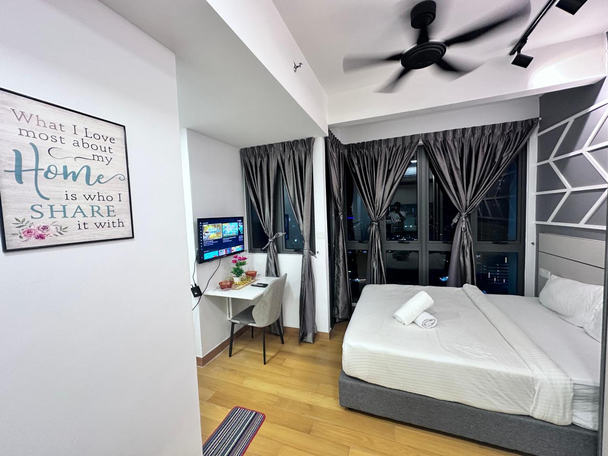 The Luxe Infinitum Klcc By Kl Malaysia Appartement Kuala Lumpur Buitenkant foto