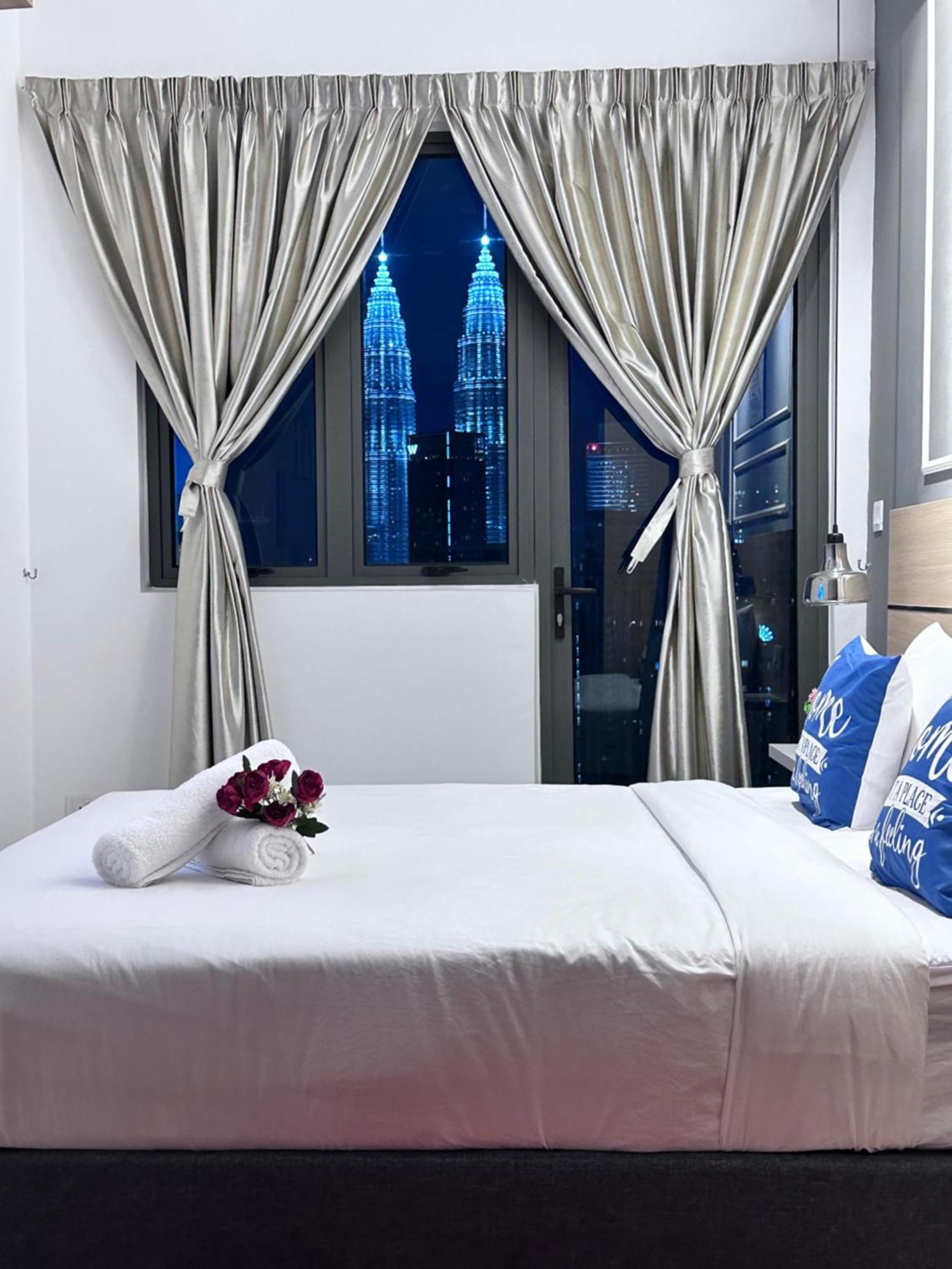 The Luxe Infinitum Klcc By Kl Malaysia Appartement Kuala Lumpur Buitenkant foto